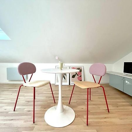 Studio Jade : Charmant Logement Place Clemenceau Apartman Pau Kültér fotó
