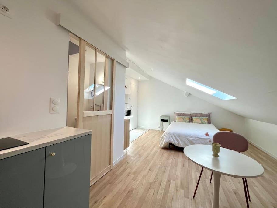 Studio Jade : Charmant Logement Place Clemenceau Apartman Pau Kültér fotó