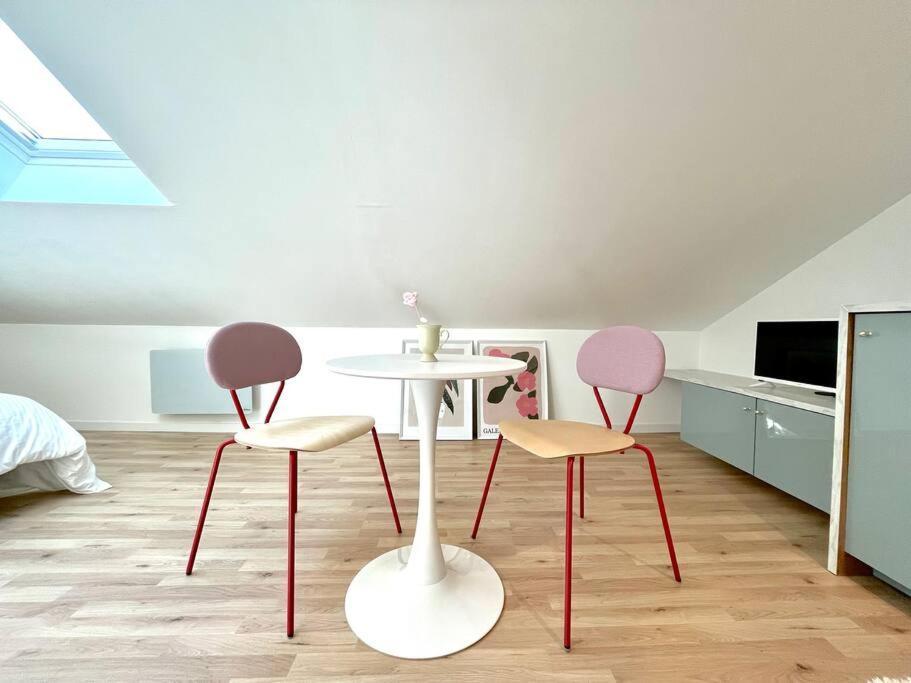 Studio Jade : Charmant Logement Place Clemenceau Apartman Pau Kültér fotó
